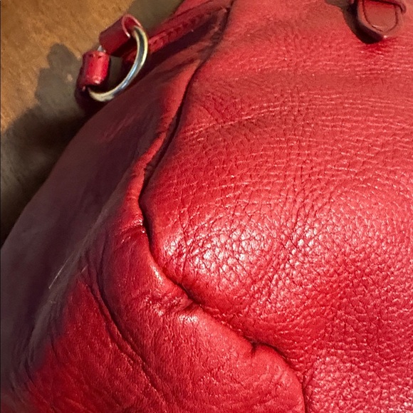 Elliott Lucca Large leather bag Satchel Shoulder bag holiday Red goldtone
EUC - Picture 11 of 17